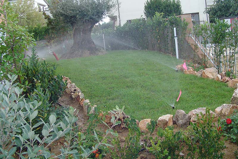 Impianti irrigazione giardino: progettazione e realizzazione